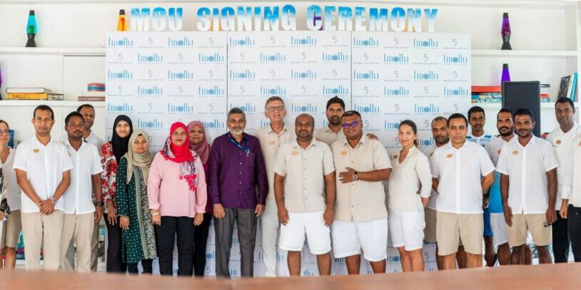 IMG_5987_11zon-2048×813-1-1024×407 Members of MNU and Seaside Finolhu Baa Atoll Maldives coming together for a similar cause.