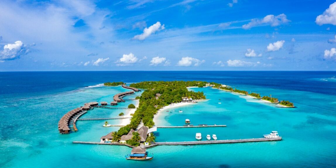 The crystalline waters of the Maldivian sea at Sheraton Maldives Full Moon Resort & Spa