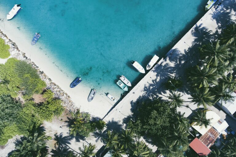 One millionth tourist arrives for vacation in Maldives 2024 with her family. Photo Credit: Saffu via Unsplash One millionth tourist arrives for vacation in Maldives 2024 with her family
