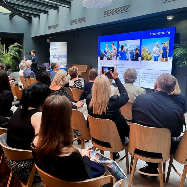 Visit Maldives x 1000UT Hungary Networking Event. Photo Credit: corporate.visitmaldives.com via Google Images Visit Maldives x 1000UT Hungary Networking Event. Photo Credit: corporate.visitmaldives.com via Google Images